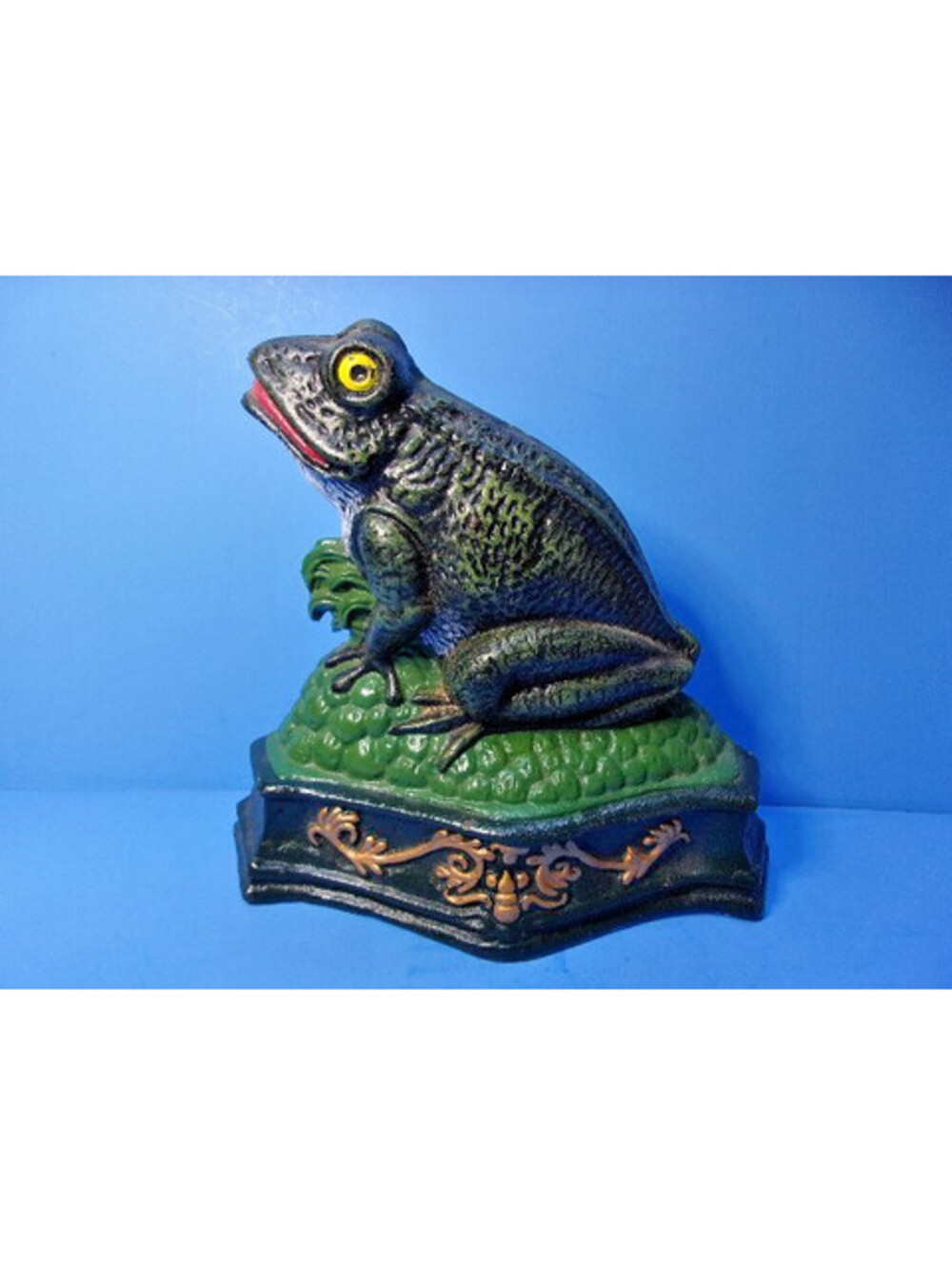 Vintage Cast Iron Frog Garden Porch Patio Figure Metal Green Gold Large